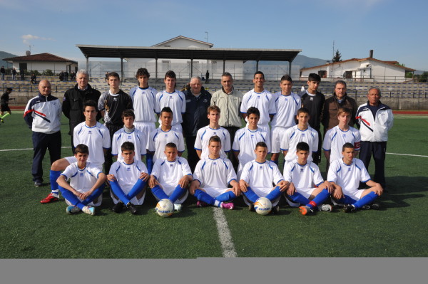 La squadra Giovanissimi (con Maurizio Rossi al centro) vincitrice del titolo italiano nel 2011