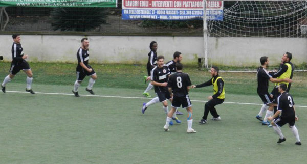 La Vivace ferma il Frascati
