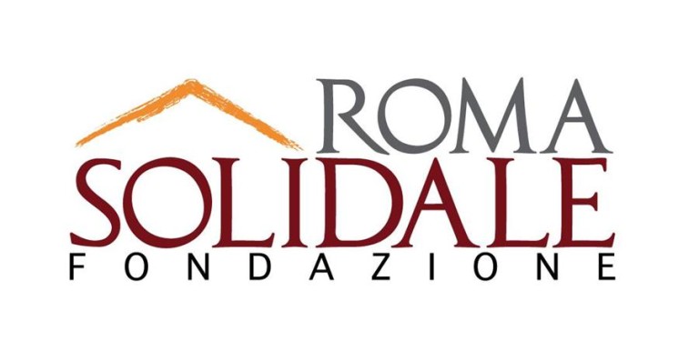 Roma Solidale consegna un defibrillatore a 12 società