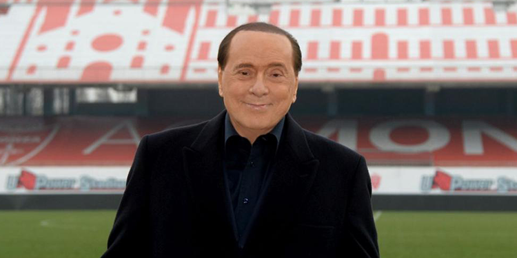 Minuto di raccoglimeno per morte Silvio Berlusconi