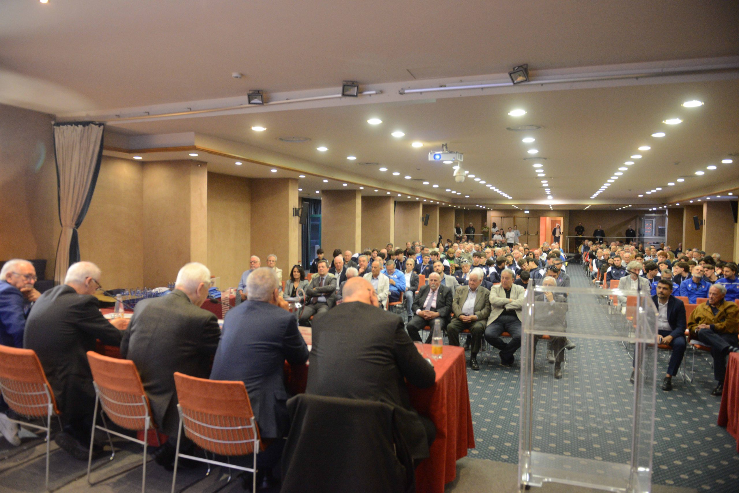 Assemblea straordinaria, dal Lazio pieno sostegno ad Abete